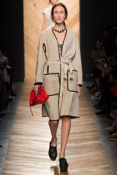 Look 39